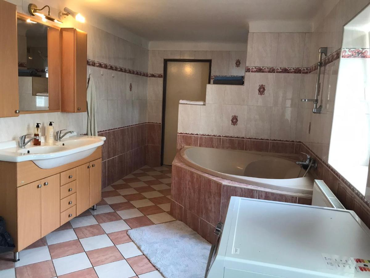 Dvacitka Apartment Чешка Будьовица Екстериор снимка