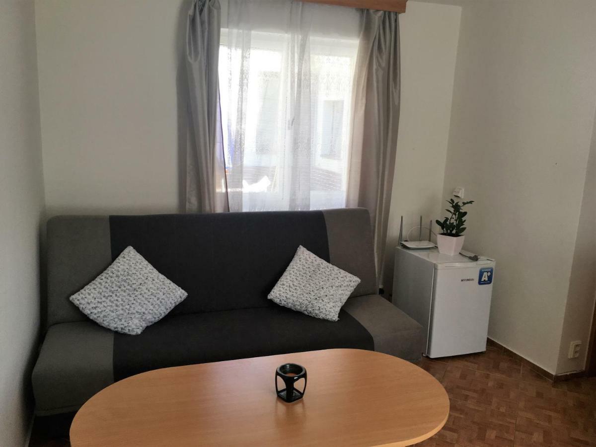 Dvacitka Apartment Чешка Будьовица Екстериор снимка